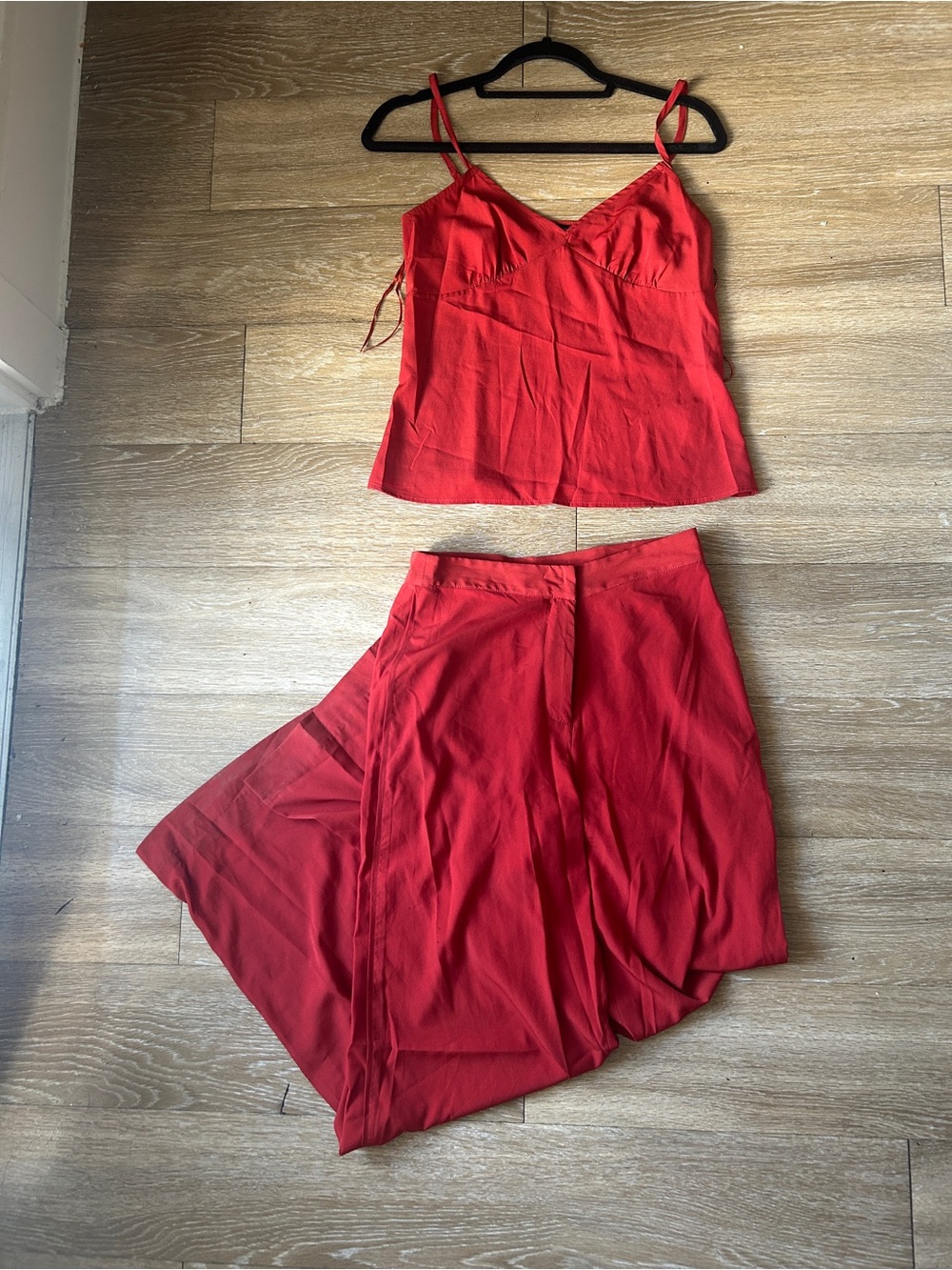 1.STATE Bright Red Two-Piece Tank and trouser Set